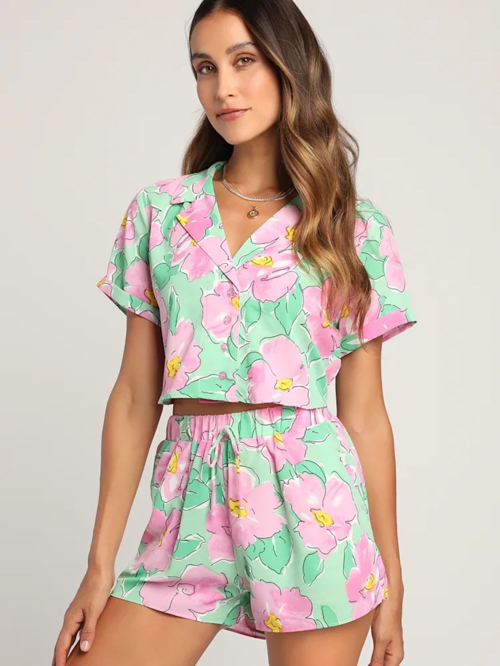 [SET] Lush Pink Floral Top and Shorts Set